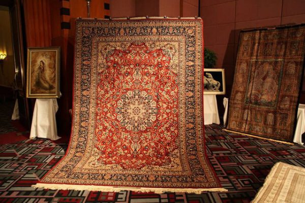 Tuyệt chiêu vệ sinh thảm Ba Tư tại nhà cho các mẹ (4)