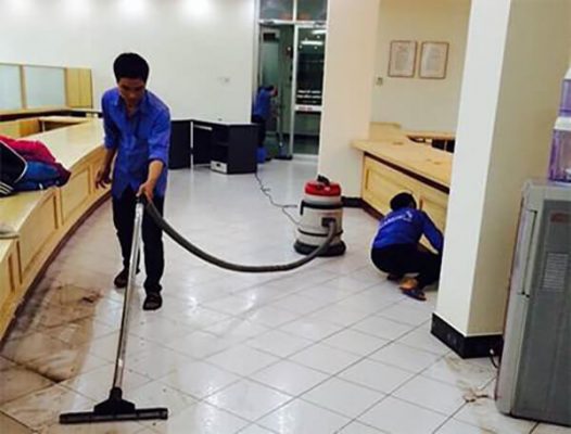 Quy trình vệ sinh và làm sạch các trang thiết bị nhà hàng (1)