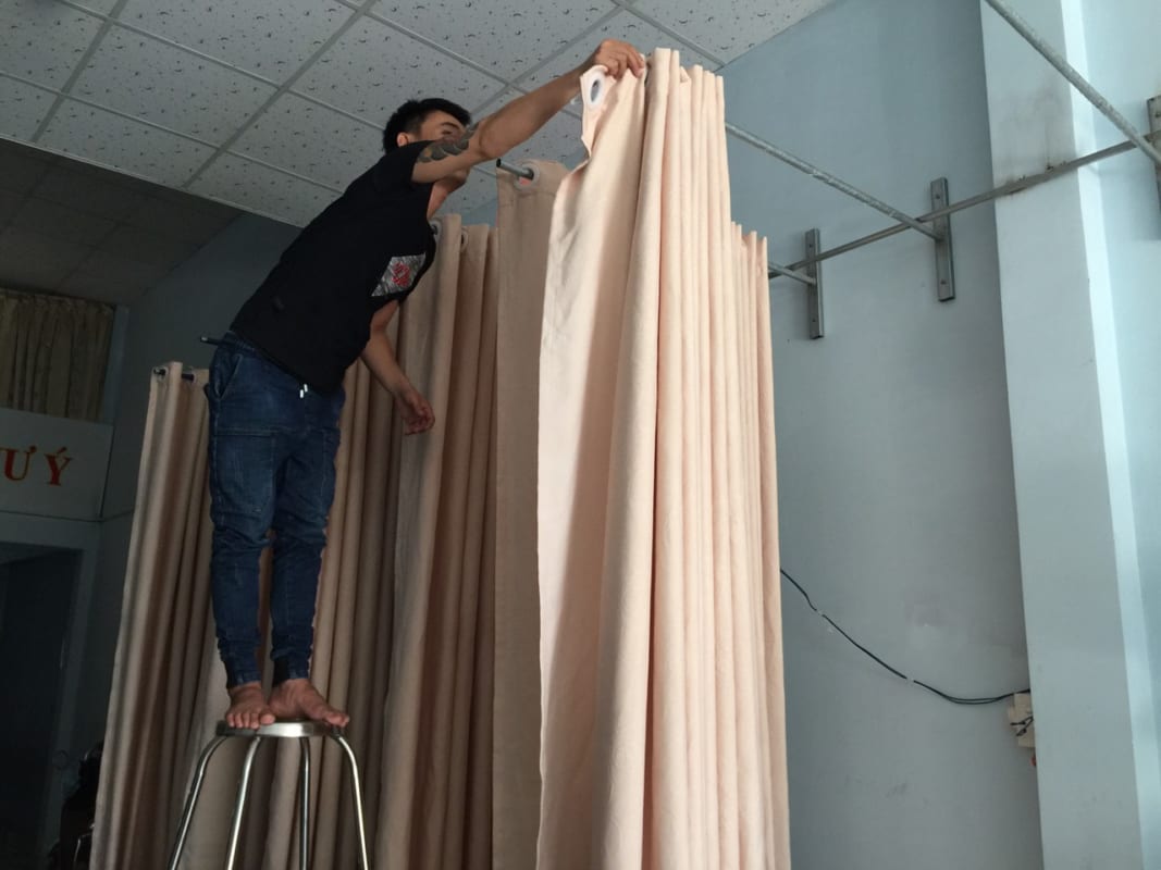 dich-vu-giat-rem-anh-thu