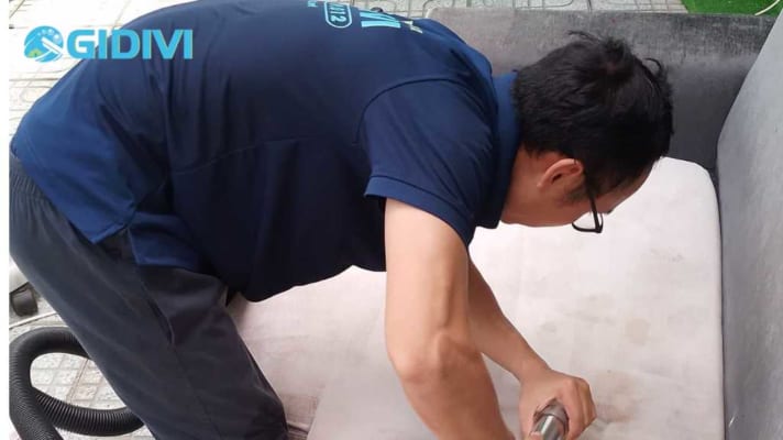 Dịch vụ giặt ghế sofa quận 10