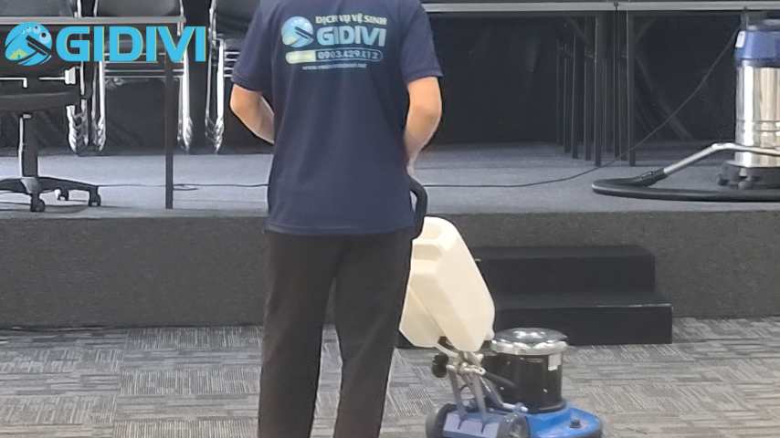 Dich-vu-giat-tham-tai-quan-6